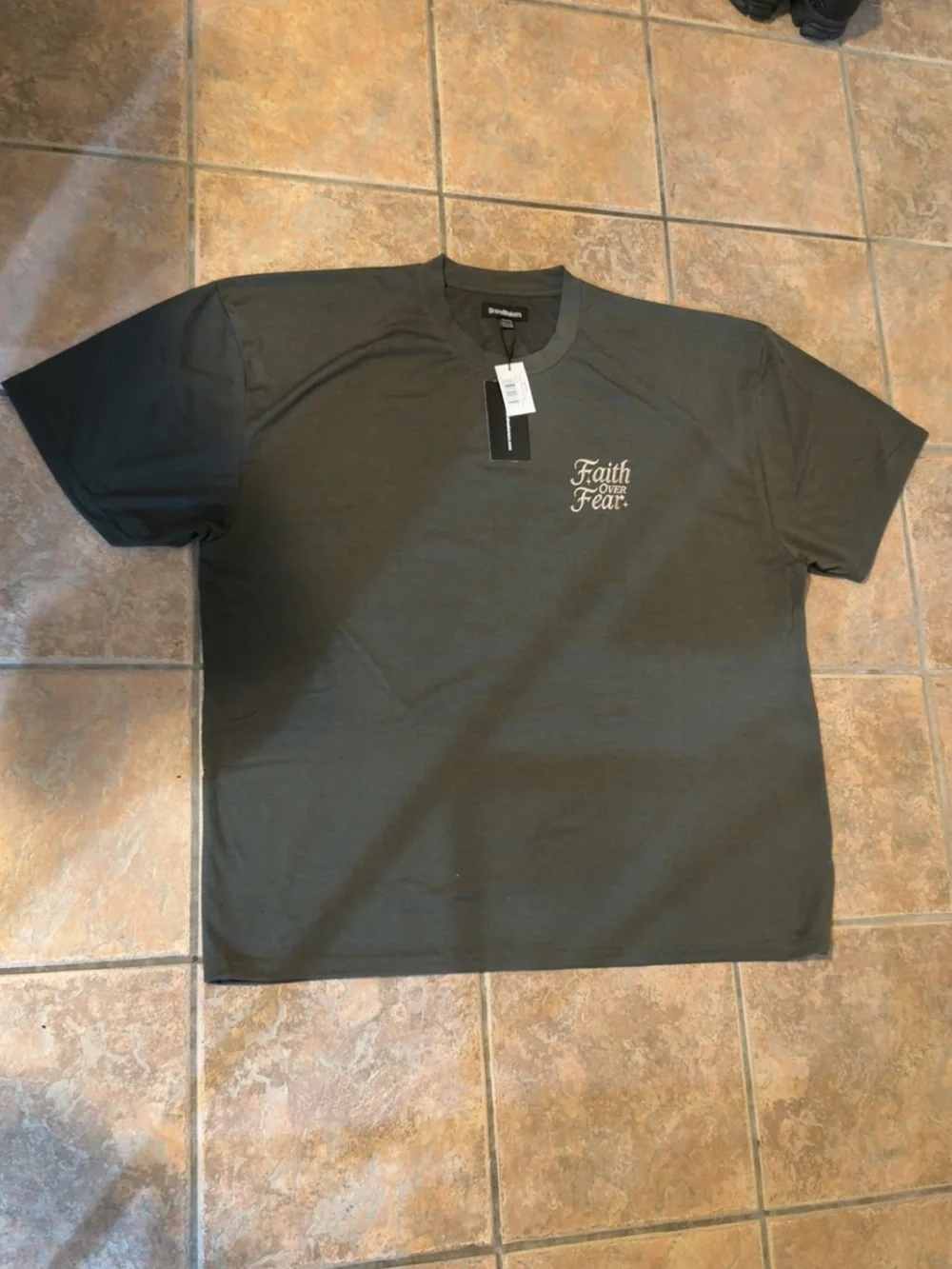 Faith Over Fear Graphic Tee - Black with Cream Print